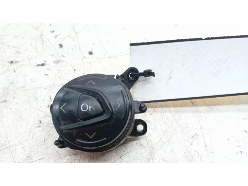 Recambio de mando volante para ford transit connect monospace 1.6 tdci referencia OEM IAM AM5T14K14  