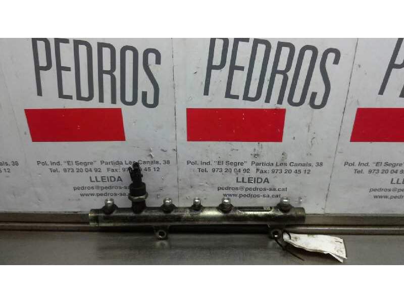 Recambio de rampa inyectora para renault kangoo (f/kc0) fairway 4x4 referencia OEM IAM 0445214015  