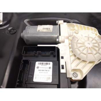Recambio de elevalunas delantero derecho para volkswagen passat berlina (3c2) sportline referencia OEM IAM 3C1837756G  
