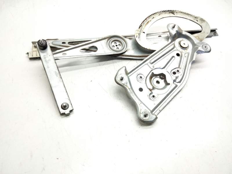 Recambio de elevalunas delantero derecho para renault megane iii hatchback (bz0/1_, b3_) 1.5 dci referencia OEM IAM   