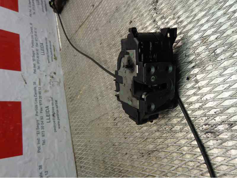 Recambio de cerradura puerta trasera izquierda para renault clio iii 1.5 dci diesel cat referencia OEM IAM   