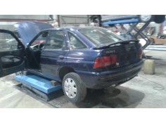 ford escort berlina/turnier del año 2000 2