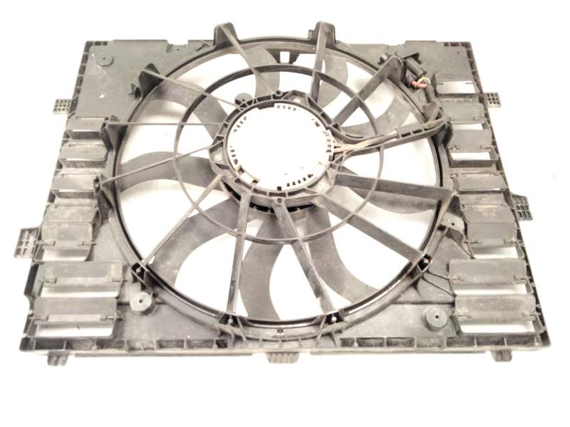 Recambio de electroventilador para volkswagen touareg (7la, 7l6, 7l7) 3.0 v6 tdi referencia OEM IAM 7P0121207  