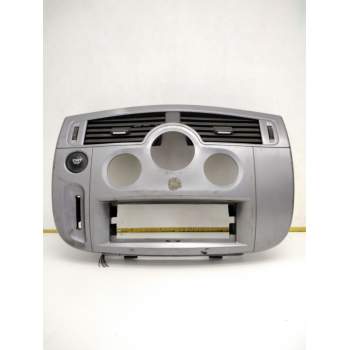 Recambio de consola central para renault scénic ii (jm0/1_) 1.9 dci referencia OEM IAM 8200140713  
