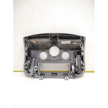 Recambio de consola central para renault scénic ii (jm0/1_) 1.9 dci referencia OEM IAM 8200140713  