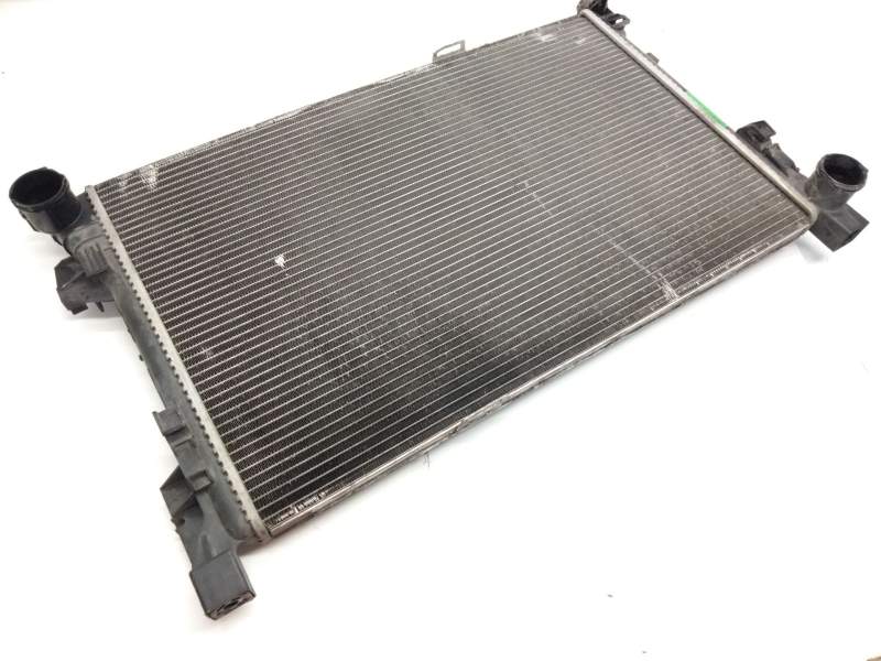Recambio de radiador agua para mercedes-benz clase c (w203) berlina 1.8 cat referencia OEM IAM A2035001103  