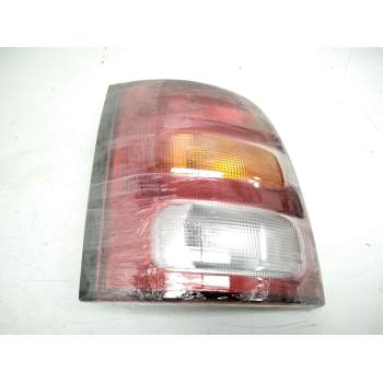 Recambio de piloto trasero izquierdo para nissan micra (k11) 1.3 16v cat referencia OEM IAM 265556F700  