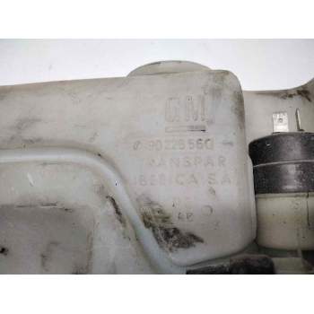 Recambio de deposito limpia para opel corsa a swing referencia OEM IAM 90226560  