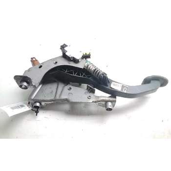 Recambio de pedal embrague para nissan qashqai (j11) acenta referencia OEM IAM 465038803R  