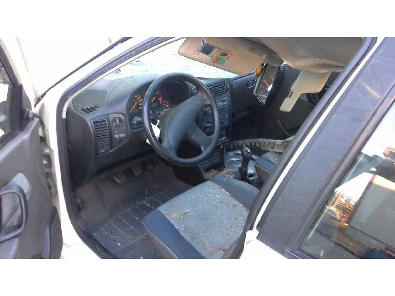 seat cordoba berlina (6k2) del año 1996