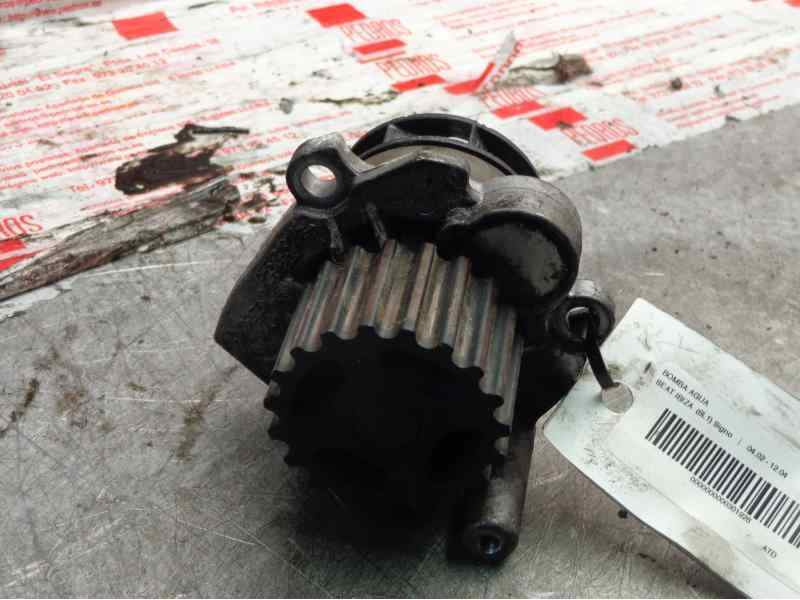 Recambio de bomba agua para seat ibiza (6l1) 1.9 tdi referencia OEM IAM 045121019C  