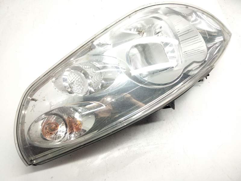 Recambio de faro izquierdo para opel movano b furgoneta (x62) 2.3 cdti fwd (fv) referencia OEM IAM 260600049R  