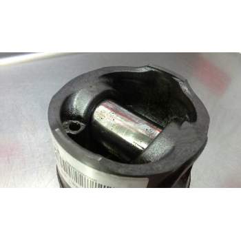 Recambio de piston para ford mondeo berlina (ge) ghia referencia OEM IAM   