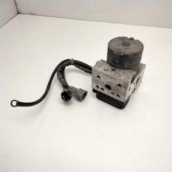 Recambio de centralita abs para nissan primera berlina (p11) 2.0 turbodiesel cat referencia OEM IAM 476002F000  