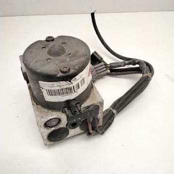 Recambio de centralita abs para nissan primera berlina (p11) 2.0 turbodiesel cat referencia OEM IAM 476002F000  