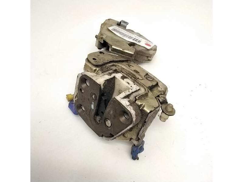 Recambio de cerradura puerta delantera derecha para nissan vanette cargo vanette cargo caja cerrada referencia OEM IAM   