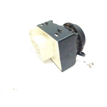 Recambio de mando retrovisor para kia cee´d drive referencia OEM IAM 457480  