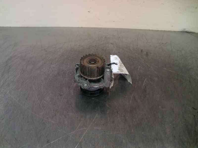 Recambio de bomba agua para audi a4 avant (8e) 2.0 20v cat (alt) referencia OEM IAM 06B121019C  