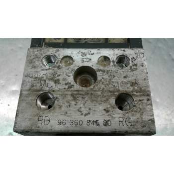 Recambio de centralita abs para peugeot 306 berlina 3/4/5 puertas (s2) boulebard referencia OEM IAM 0265216698 9636084580 