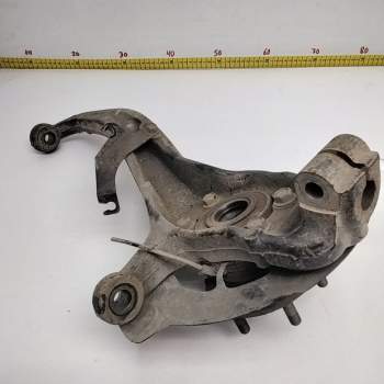 Recambio de mangueta delantera derecha para nissan np300 pick-up (d23) acenta double cab 4x4 referencia OEM IAM   