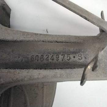 Recambio de mangueta delantera izquierda para alfa romeo 147 (190) 1.9 jtd 120 collezione referencia OEM IAM 60624975S  