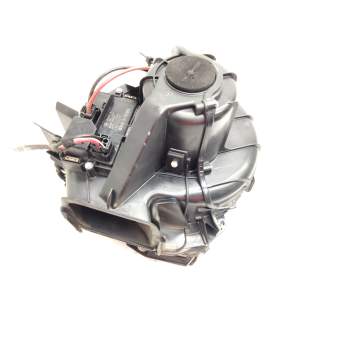 Recambio de motor calefaccion para bmw serie 5 lim. (f10) 520d referencia OEM IAM 924817106  