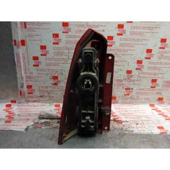 Recambio de piloto trasero derecho para ford focus turnier (cak) ghia referencia OEM IAM XS4X13404EC 1233322 