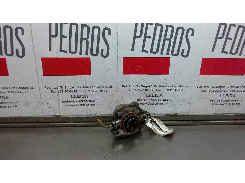Recambio de depresor freno / bomba vacio para peugeot 206 berlina 1.4 hdi referencia OEM IAM 9637413980 PIERBURG 