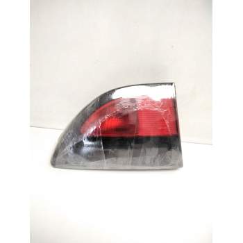 Recambio de piloto trasero central para renault megane i classic (la0) 1.4e rn referencia OEM IAM 37410999 7700838532 