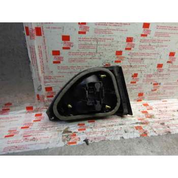 Recambio de piloto trasero central para renault megane i classic (la0) 1.4e rn referencia OEM IAM 7700838533 37400999 