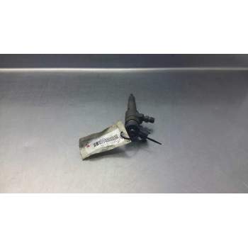 Recambio de inyector para peugeot 206 berlina 1.4 hdi referencia OEM IAM 0445110135  