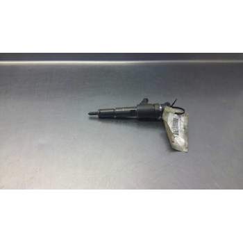 Recambio de inyector para peugeot 206 berlina 1.4 hdi referencia OEM IAM 0445110135  