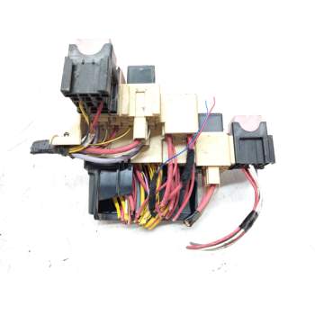 Recambio de caja fusibles para renault kangoo profesional referencia OEM IAM   