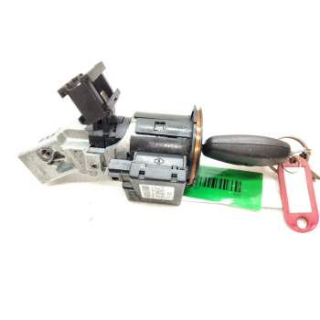 Recambio de conmutador de arranque para renault kangoo profesional referencia OEM IAM 777452205  