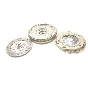 Recambio de kit embrague para volkswagen golf vi (5k1) 2.0 tdi referencia OEM IAM 03G141025N  
