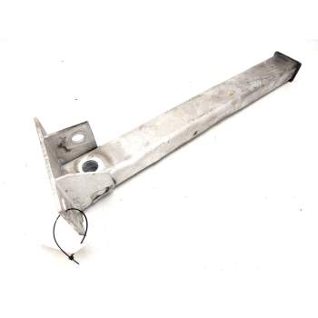 Recambio de puntera chasis delantera izquierda para peugeot 5008 (0u_, 0e_) 1.6 16v referencia OEM IAM   