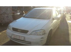opel astra g berlina del año 2000 2