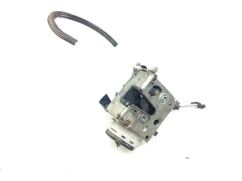 Recambio de cerradura puerta trasera izquierda para audi 100 berlina (c4) 2.5 tdi referencia OEM IAM 4A0839015B  