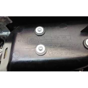 Recambio de apoyabrazos central para bmw serie 5 berlina (e60) 530d referencia OEM IAM 7034086  