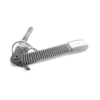 ENGANCHE DELANTERO DERECHO 561272102K 