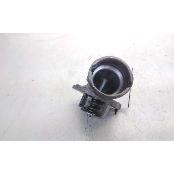 Recambio de caja termostato para mercedes-benz clase m (w164) ml 350 cdi (164.122) referencia OEM IAM A6422000215  