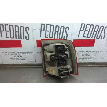 Recambio de piloto trasero izquierdo para opel vectra b berlina referencia OEM IAM 023400 23R156 15305