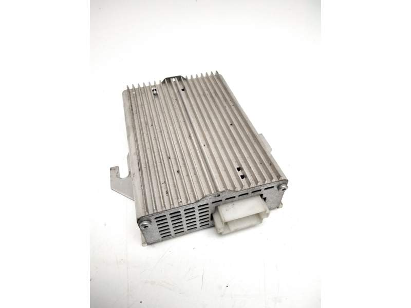 Recambio de modulo convertidor de voltaje para renault premium 370 26 g 6x2 referencia OEM IAM 5010589393  