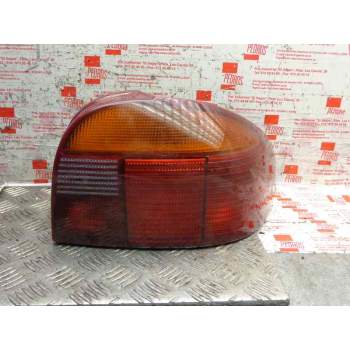 PILOTO TRASERO DERECHO 93BG13A602BA 93BG13N004 