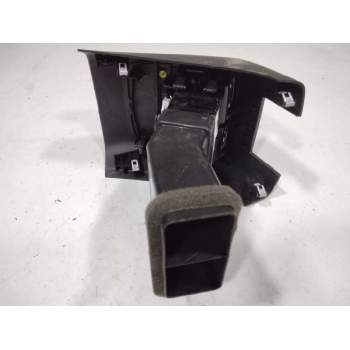 Recambio de aireador trasero central para audi a3 (8v) ambiente referencia OEM IAM 8V0819203  