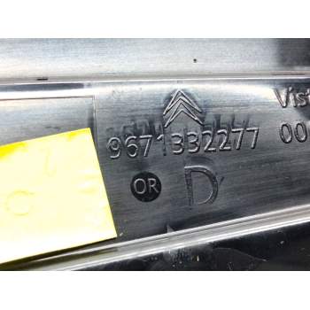 Recambio de aireador derecho para citroën c4 berlina exclusive referencia OEM IAM 9671332277  