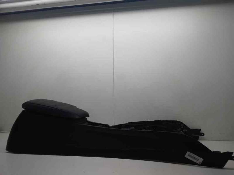 Recambio de apoyabrazos central para bmw serie 3 gran turismo (f34) 320d referencia OEM IAM 51169360528  