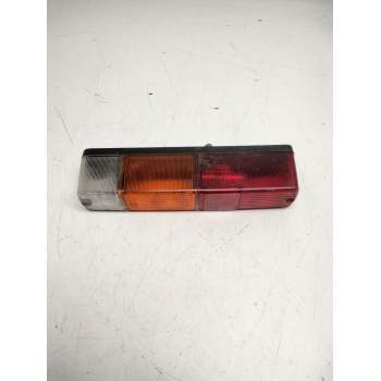 Recambio de piloto trasero derecho para magirus-deutz d-series 130d15fl referencia OEM IAM 043-7021  