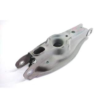 Recambio de brazo suspension inferior trasero izquierdo para bmw serie 3 berlina (e90) 320d referencia OEM IAM 6764420  