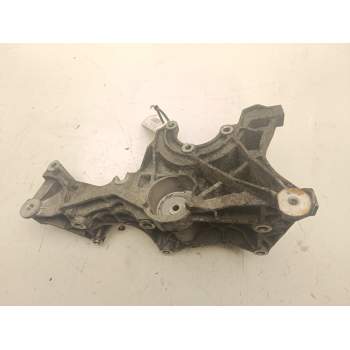 Recambio de soporte alternador para audi a4 b7 (8ec) 2.0 tdi referencia OEM IAM 036903143D  